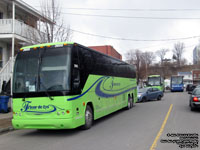 Fleur de Lys 3605 & 3606 - Bloc Qu�b�cois - Media �crit et radio - M�dia t�l�vision - 2000 Prevost H3-45 (Ex-leased TripMate Tours 118)