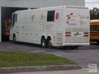 Intercar 0252 - Unit� mobile de dialyse - 2002 Prevost H3-45