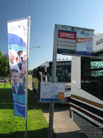 bus sign / panneau d'arr�t Express - Navette
